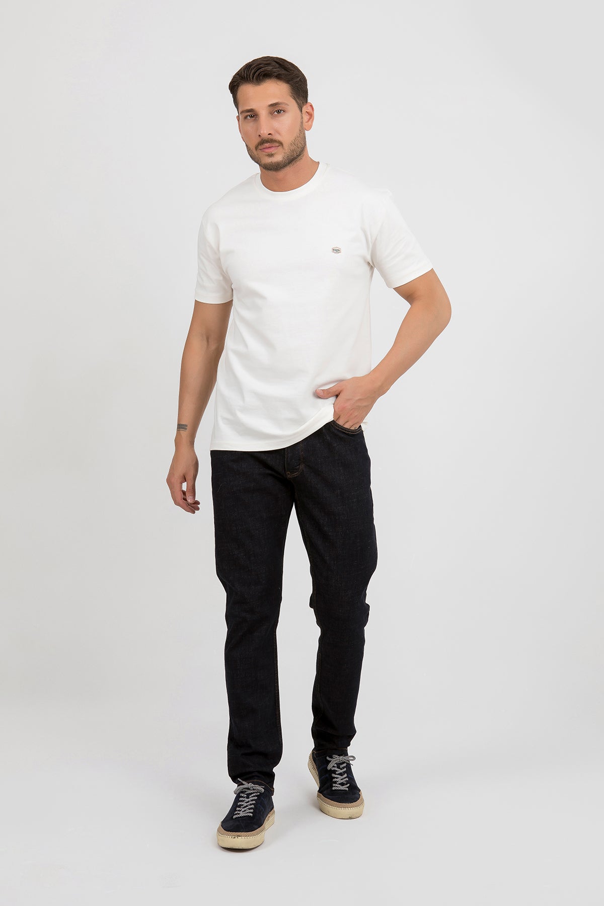 Erkek Medium Fit Koyu Kot Pantolon — Regional