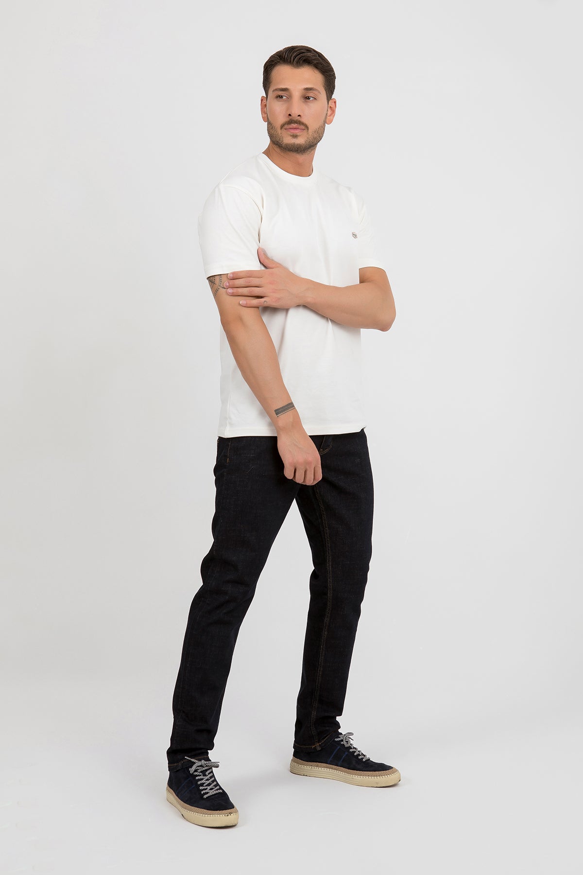 Erkek Medium Fit Koyu Kot Pantolon — Regional