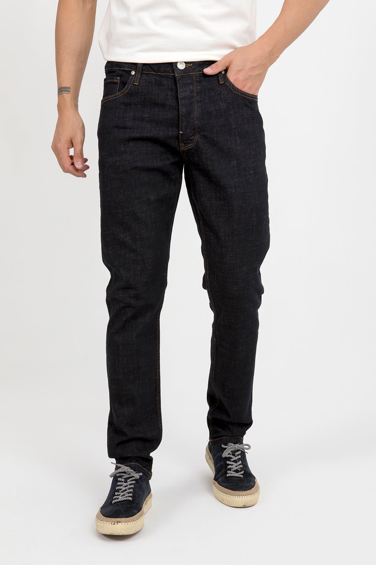 Erkek Medium Fit Koyu Kot Pantolon — Regional
