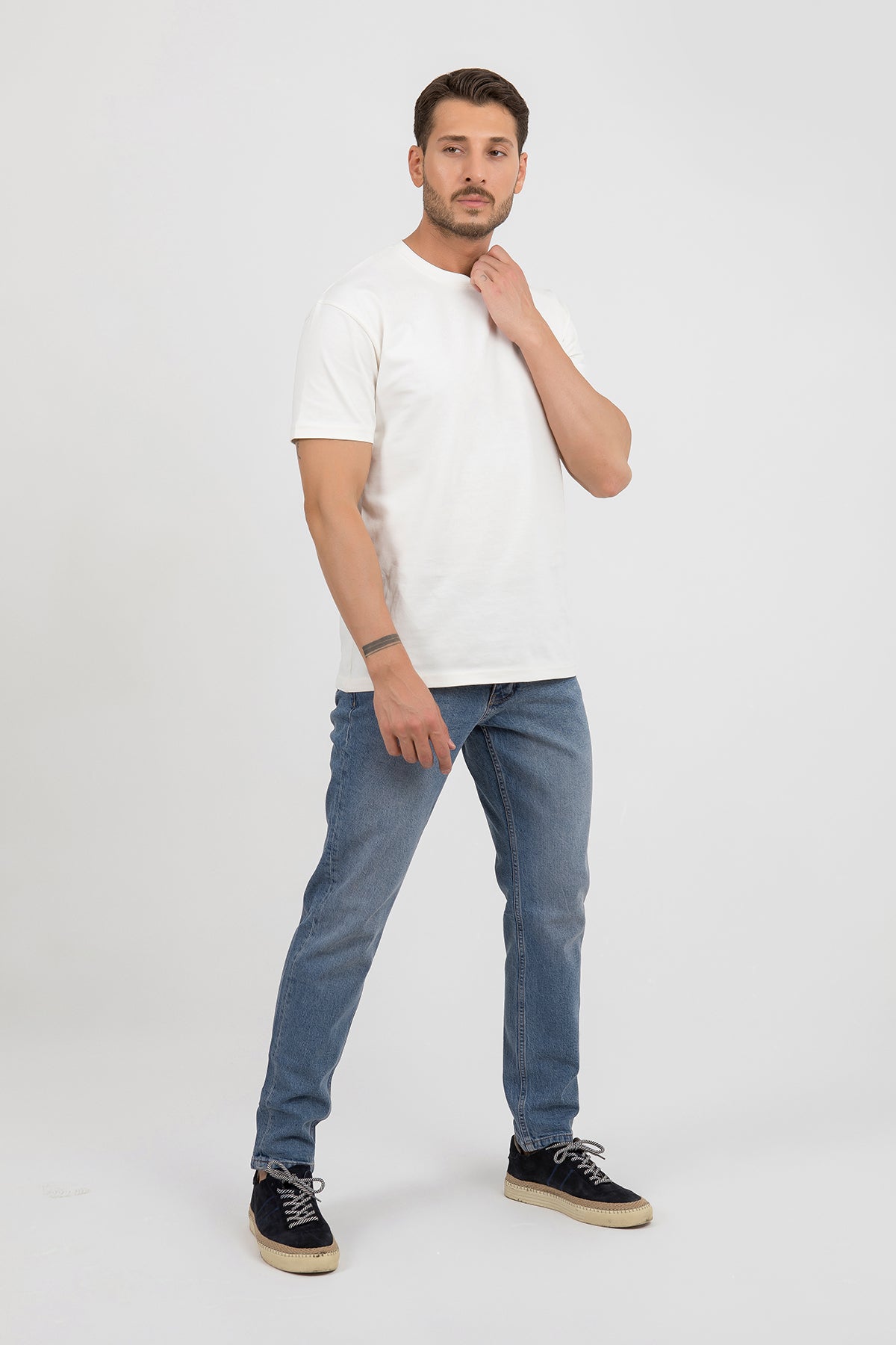 Erkek Slim Fit Açık Mavi Kot Pantolon — Regional