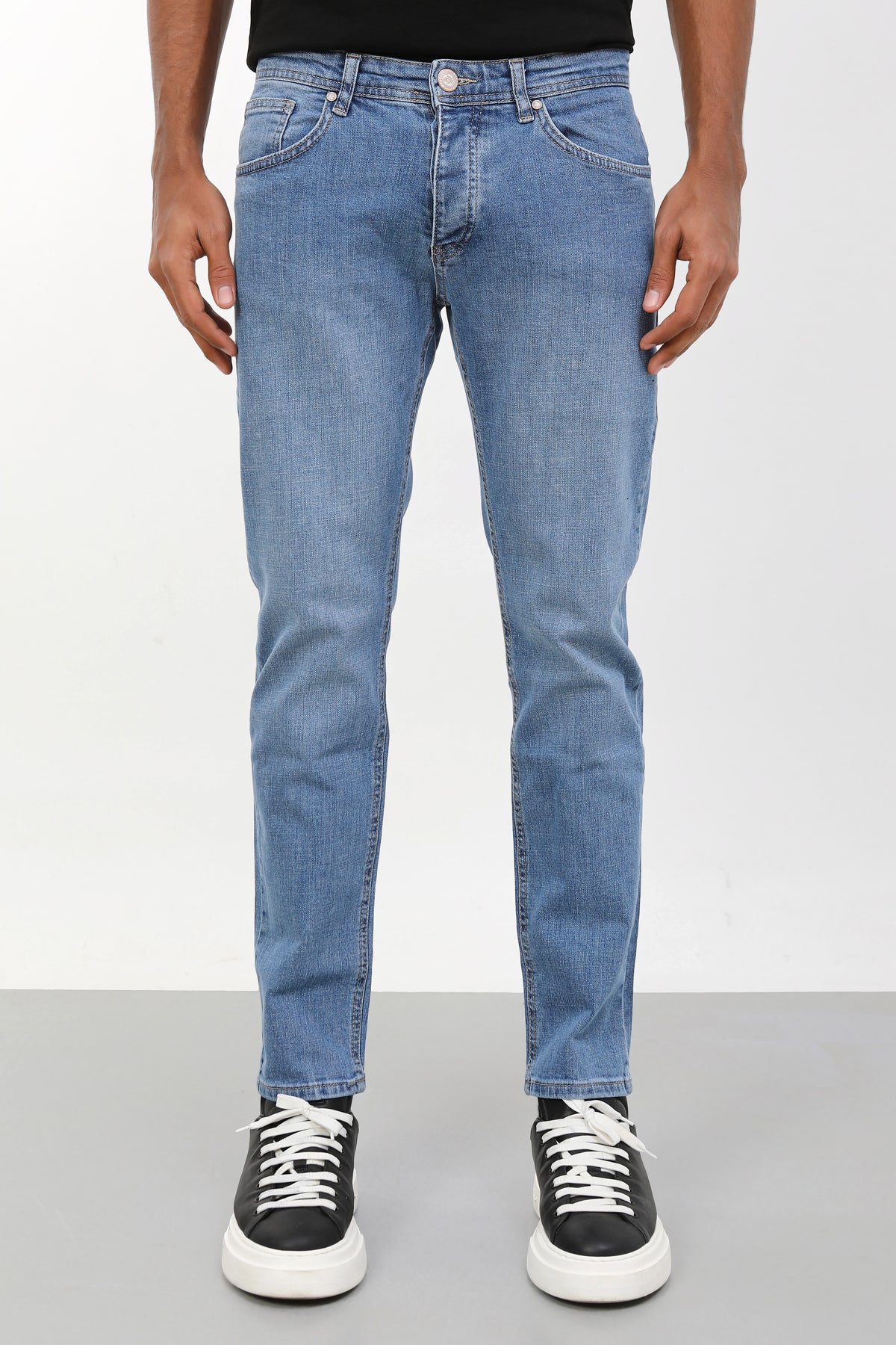 Erkek slim fit açık mavi kot pantolon