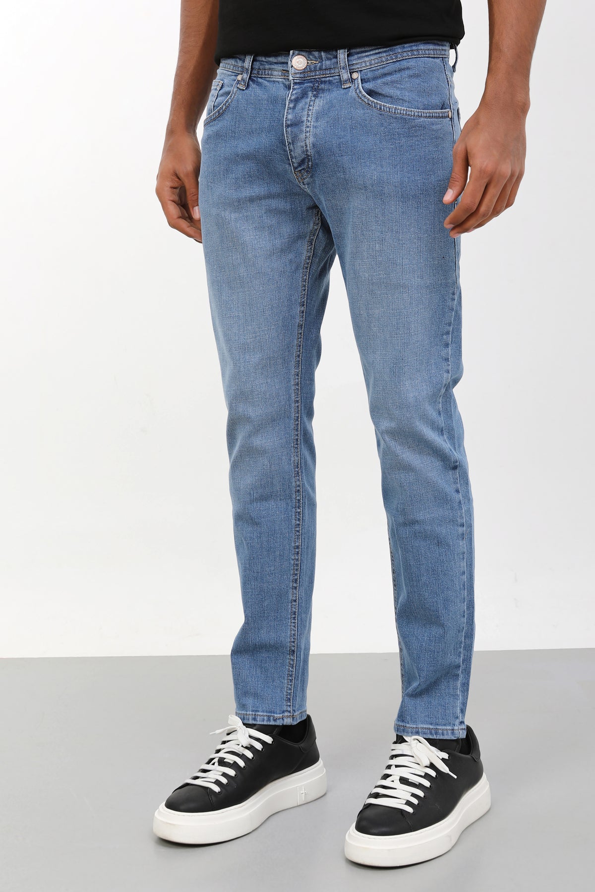 Erkek slim fit açık mavi kot pantolon