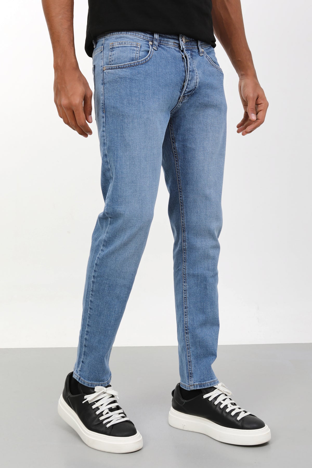 Erkek slim fit açık mavi kot pantolon